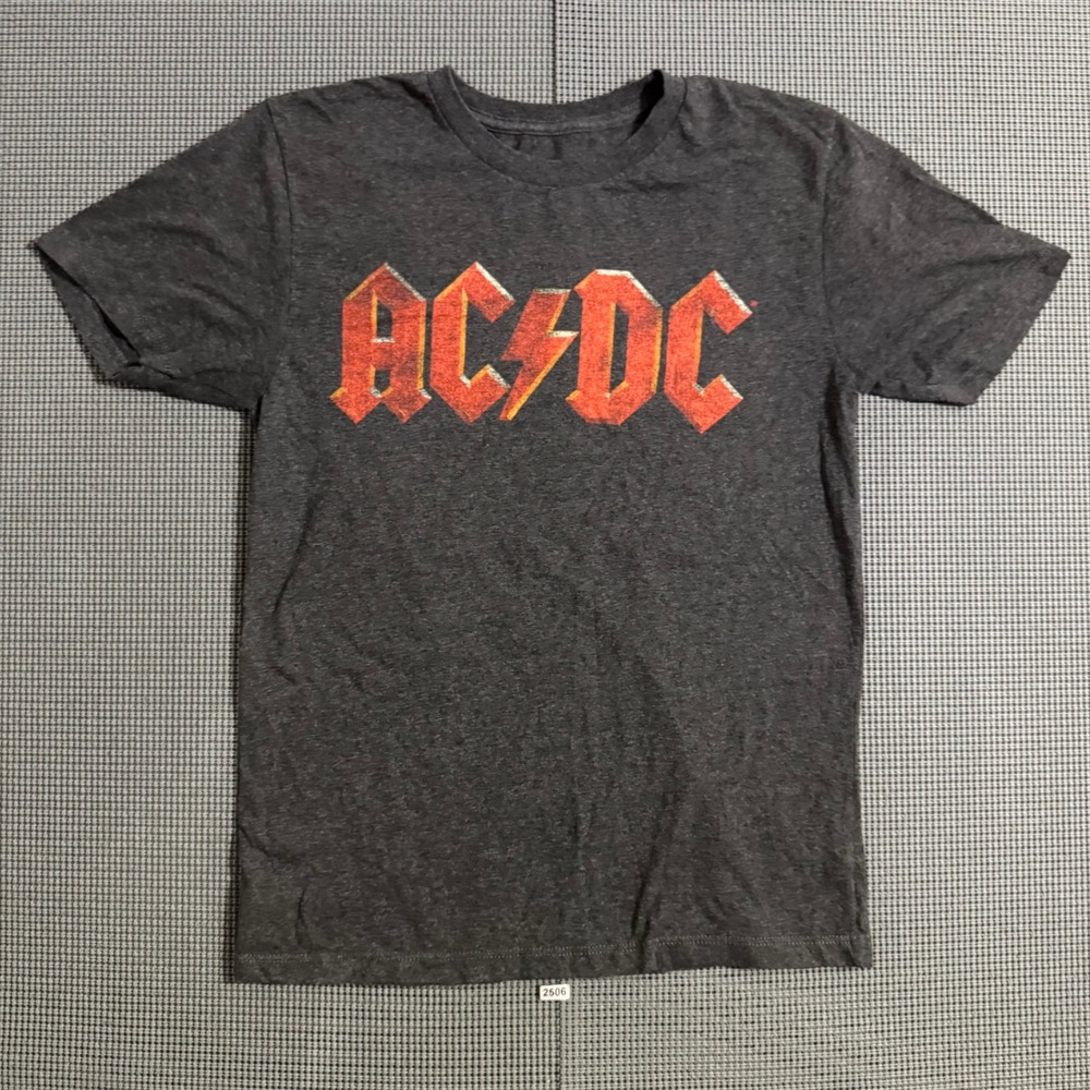 AC/DC Graphic T-Shirt Charcoal Gray Short Sleeve Band Tee Size Small